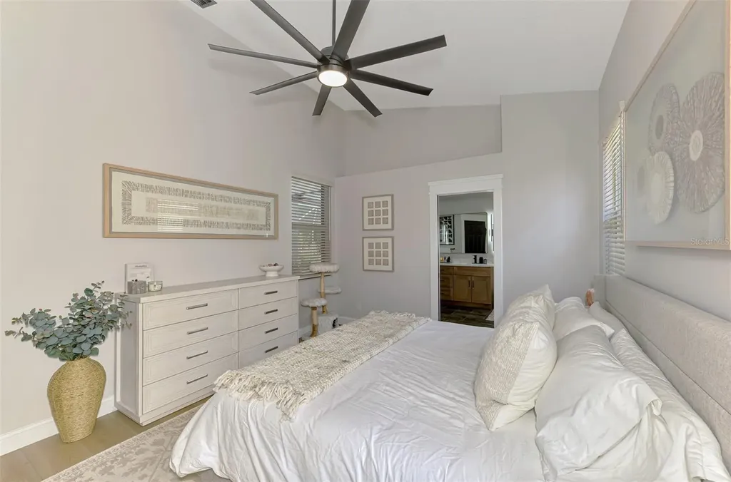 5261 Highbury Circle Sarasota FL 34238