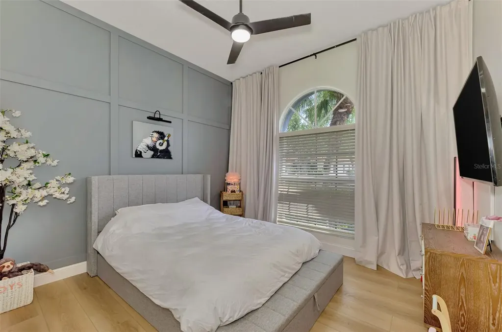 5261 Highbury Circle Sarasota FL 34238