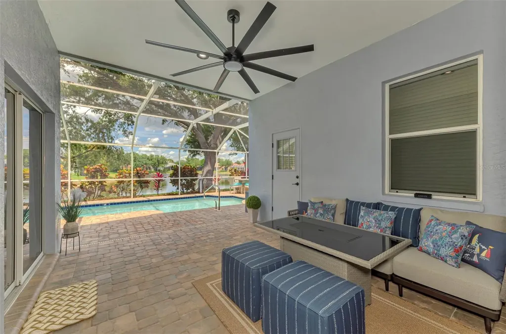 5261 Highbury Circle Sarasota FL 34238