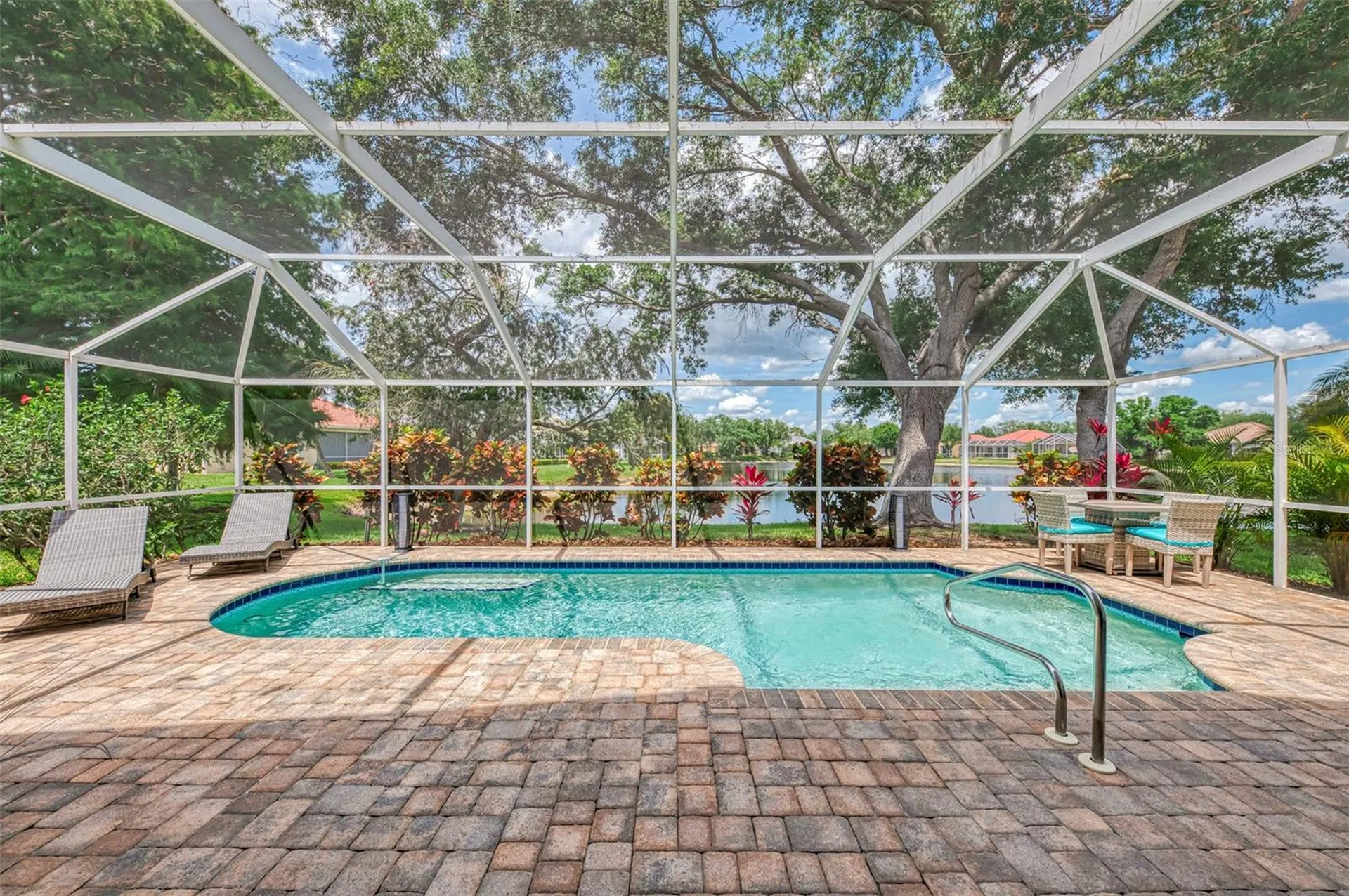 5261 Highbury Circle Sarasota FL 34238