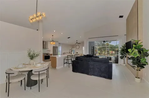 5261 Highbury Circle Sarasota FL 34238