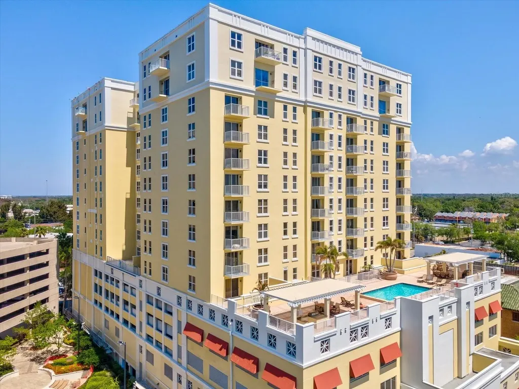 628 Cleveland Street Clearwater FL 33755