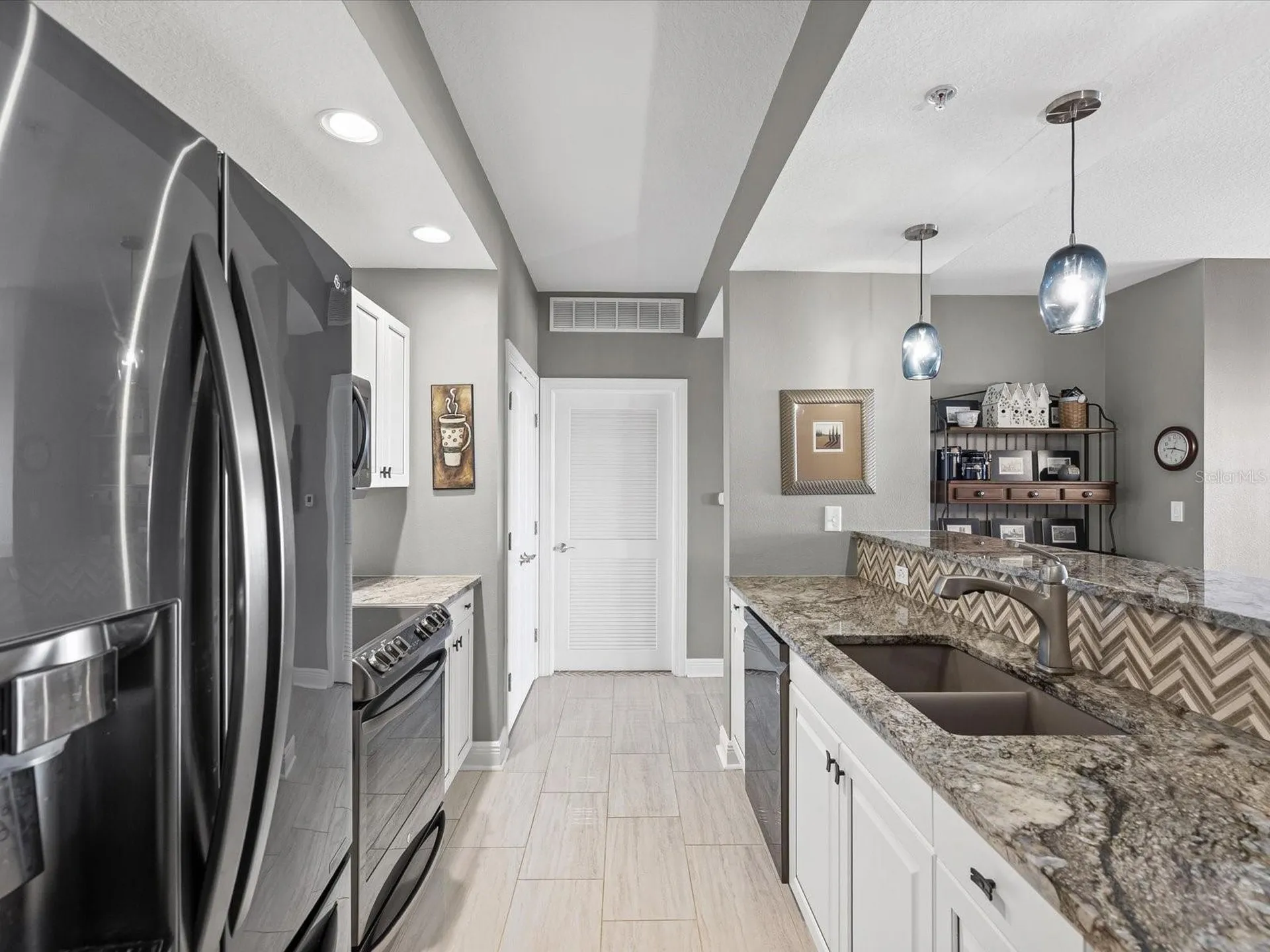 628 Cleveland Street Clearwater FL 33755