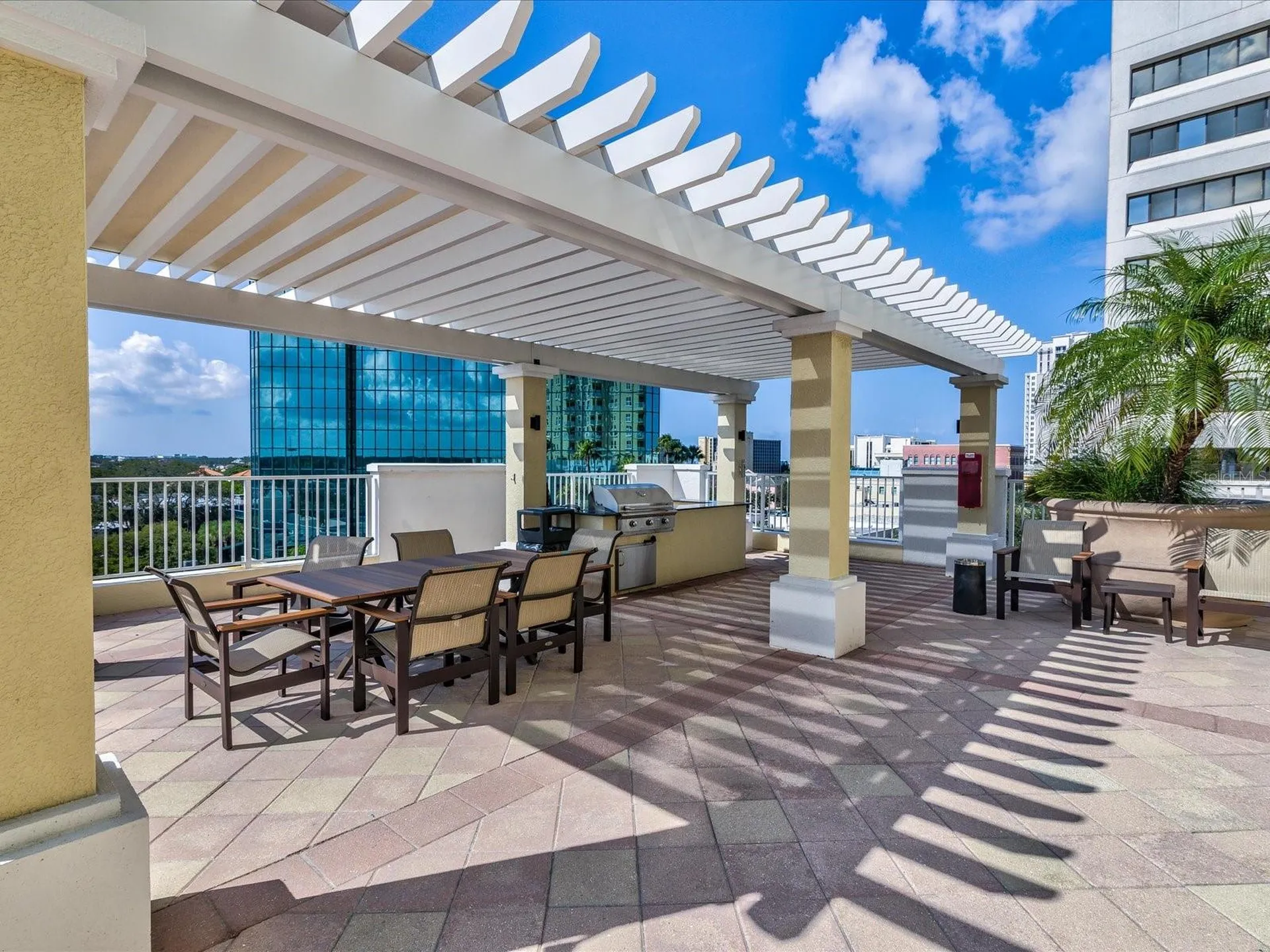 628 Cleveland Street Clearwater FL 33755