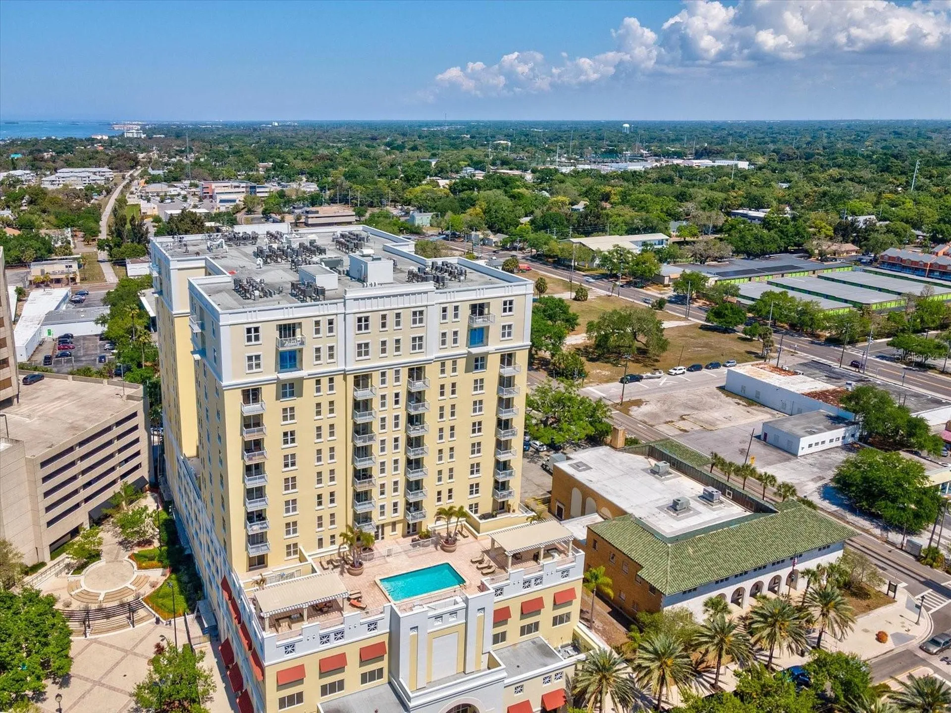 628 Cleveland Street Clearwater FL 33755