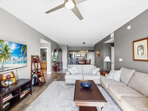 628 Cleveland Street Clearwater FL 33755