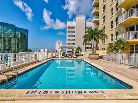 628 Cleveland Street Clearwater FL 33755