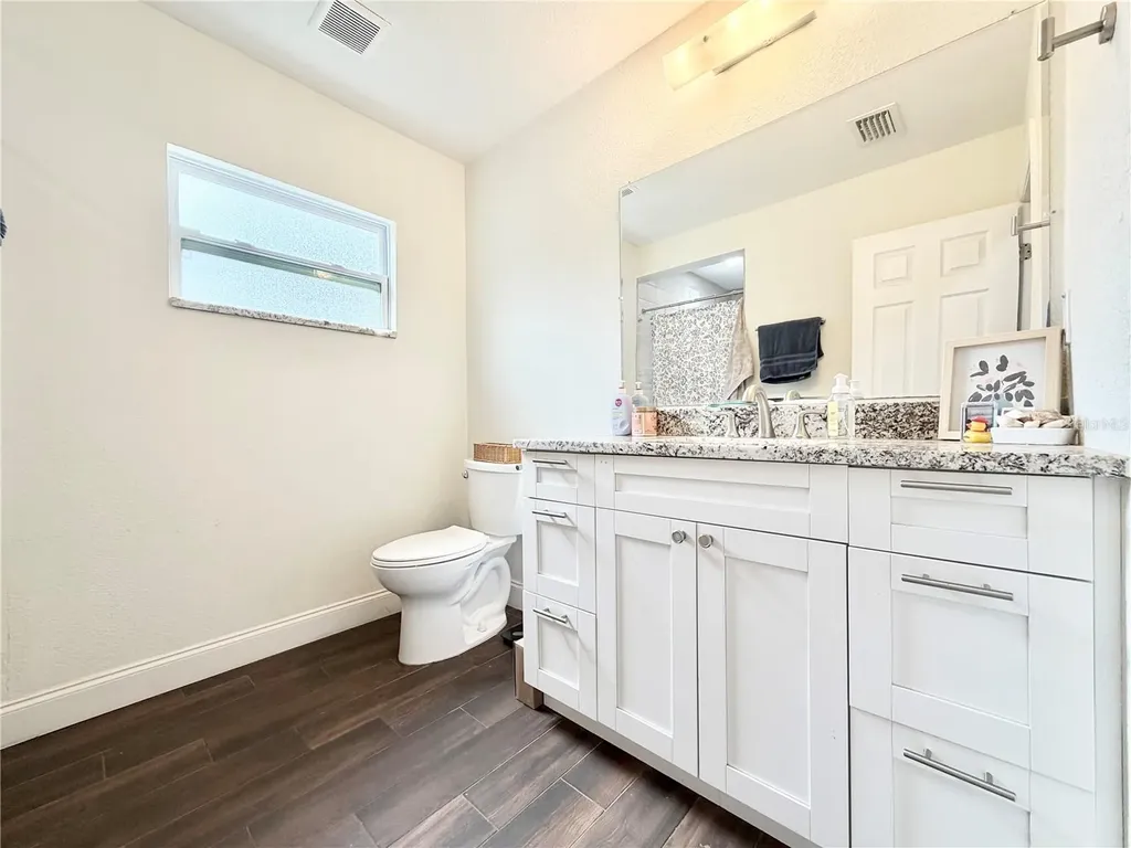 626 74th Street N St Petersburg FL 33710