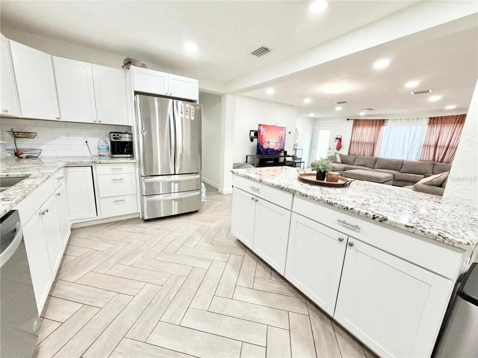 626 74th Street N St Petersburg FL 33710