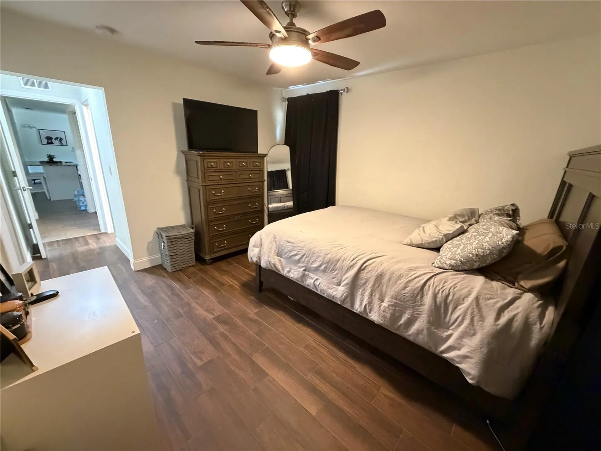 626 74th Street N St Petersburg FL 33710