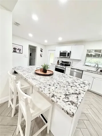 626 74th Street N St Petersburg FL 33710