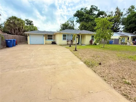 626 74th Street N St Petersburg FL 33710