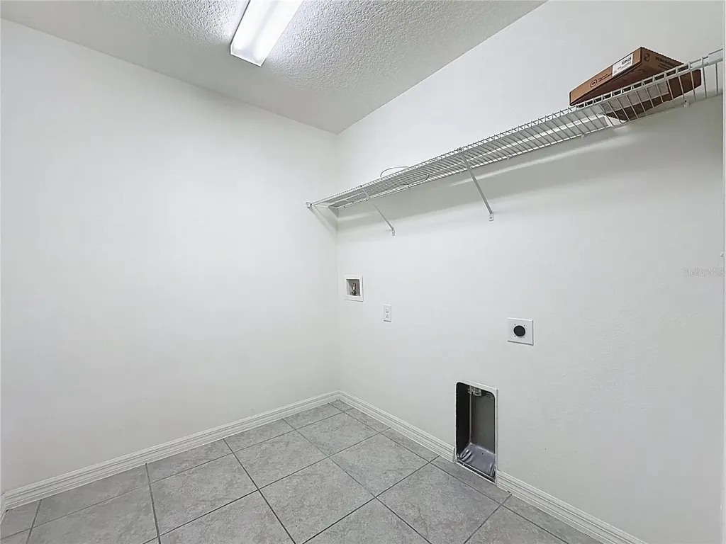 707 Scrub Oak Hammock Road Davenport FL 33837