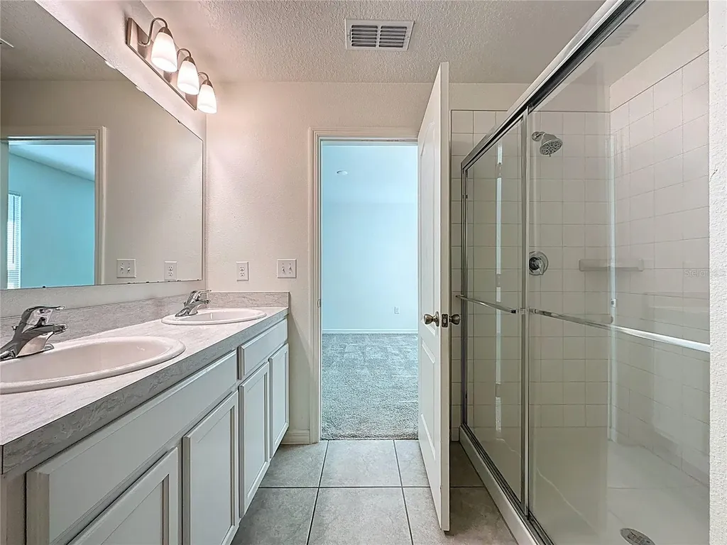 707 Scrub Oak Hammock Road Davenport FL 33837