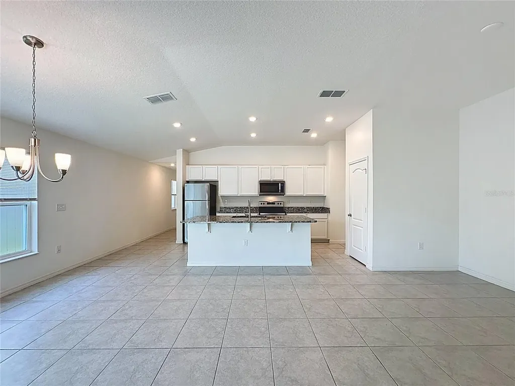 707 Scrub Oak Hammock Road Davenport FL 33837