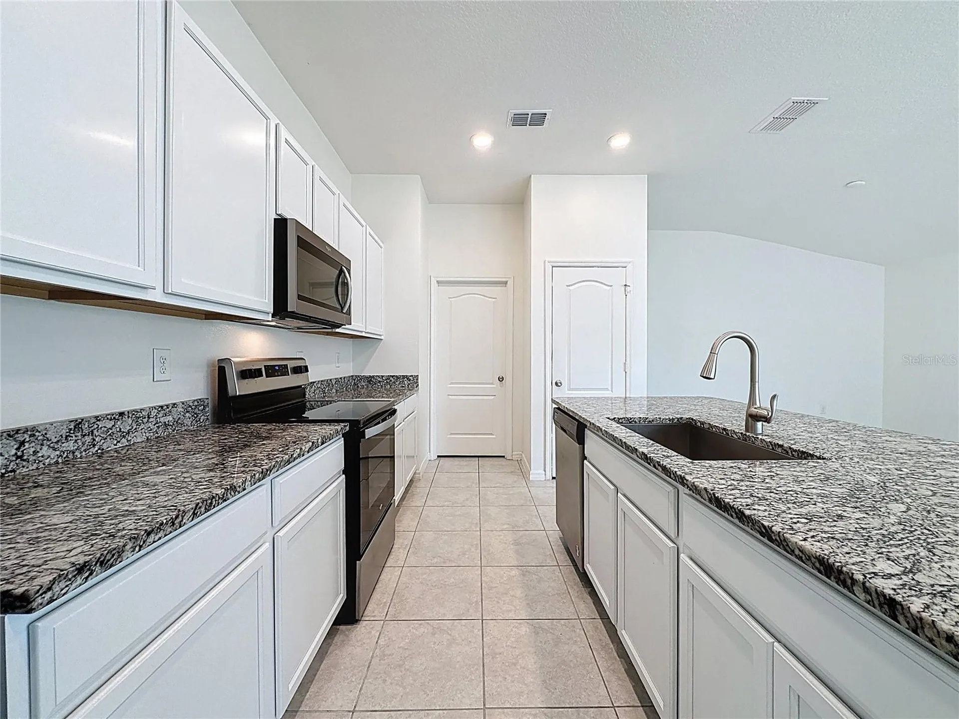 707 Scrub Oak Hammock Road Davenport FL 33837