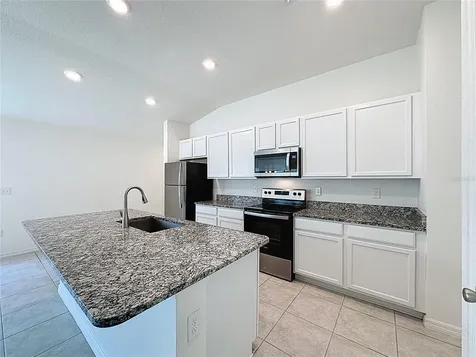 707 Scrub Oak Hammock Road Davenport FL 33837