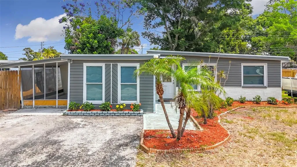 9369 83rd Street N Seminole FL 33777