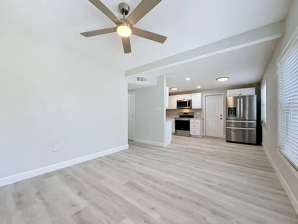 9369 83rd Street N Seminole FL 33777