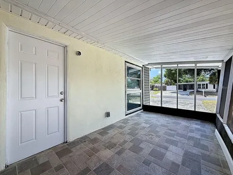 9369 83rd Street N Seminole FL 33777