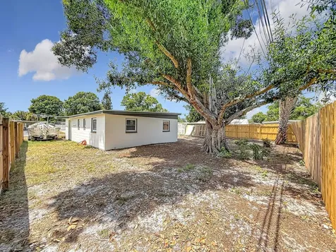9369 83rd Street N Seminole FL 33777