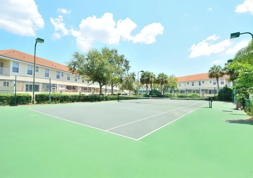 1286 South Beach Circle Kissimmee FL 34746