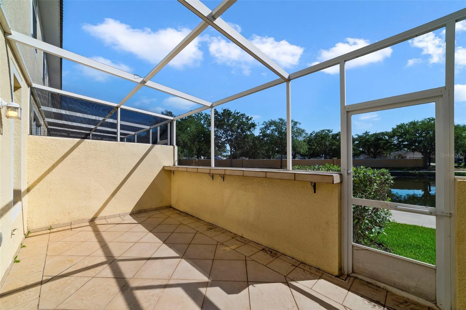 1286 South Beach Circle Kissimmee FL 34746