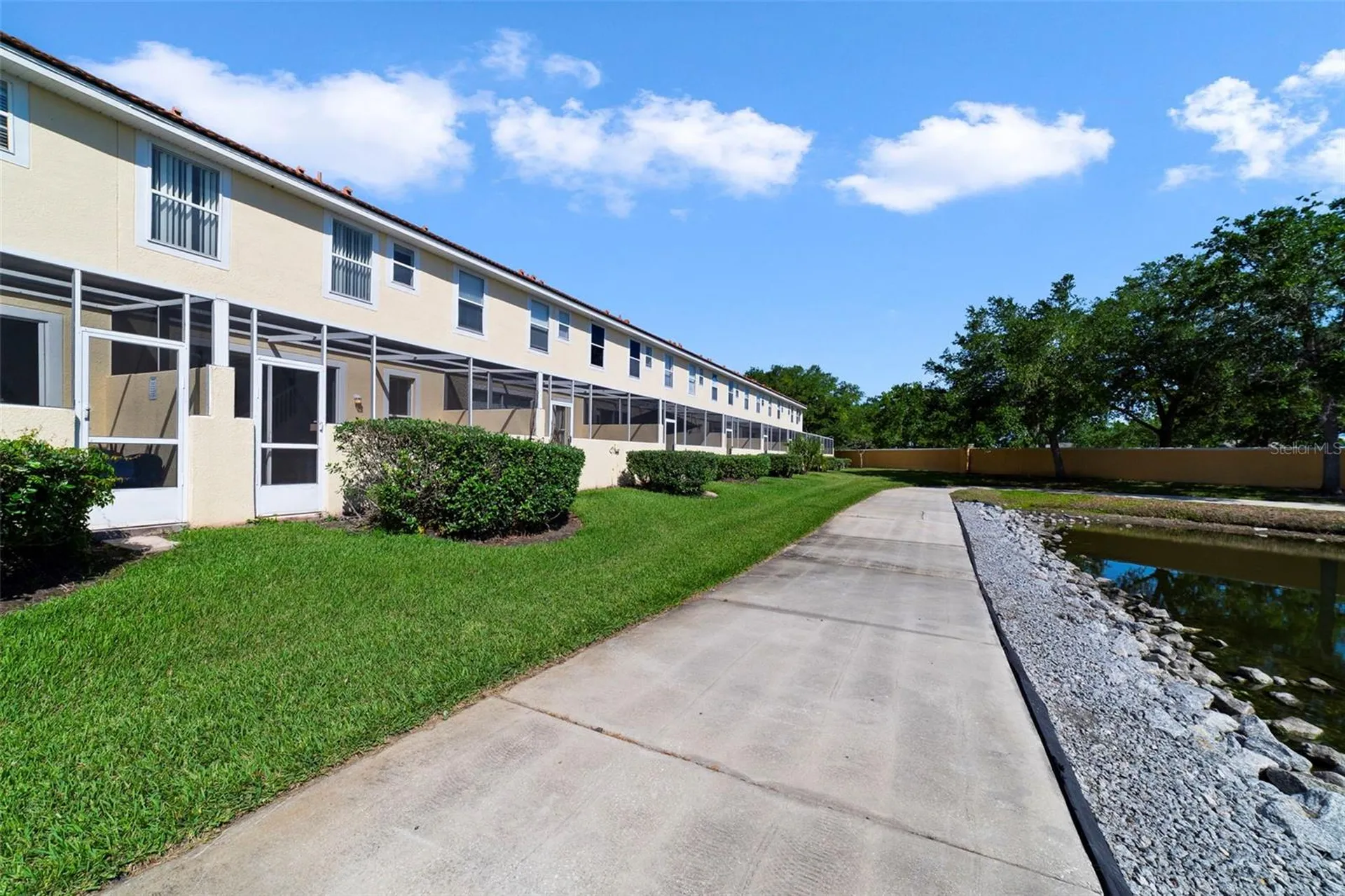 1286 South Beach Circle Kissimmee FL 34746