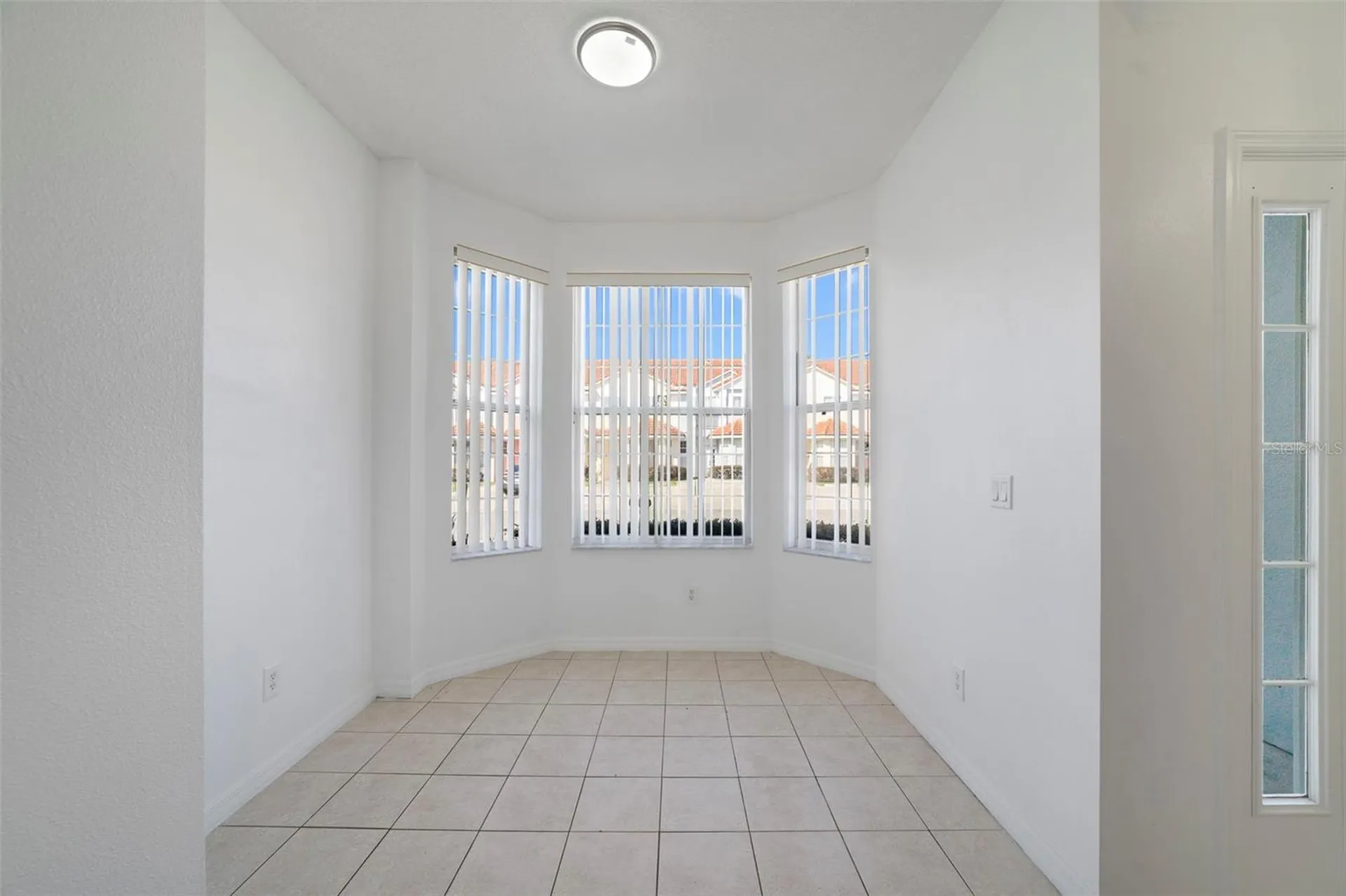 1286 South Beach Circle Kissimmee FL 34746