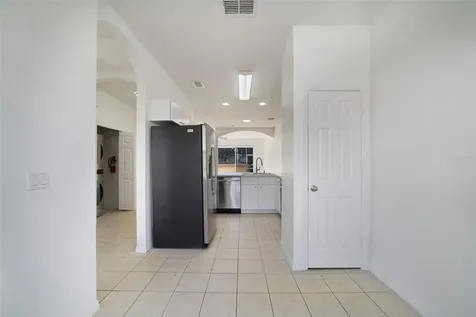 1286 South Beach Circle Kissimmee FL 34746