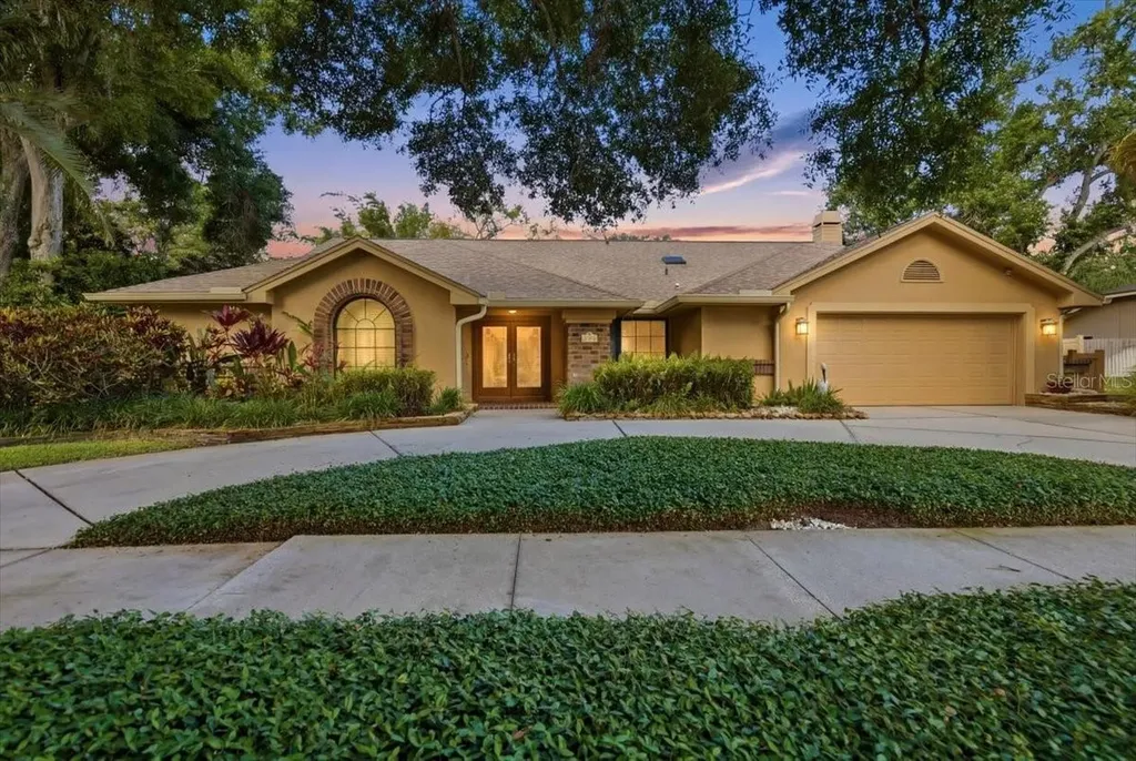 2716 Country Woods Lane Palm Harbor FL 34683