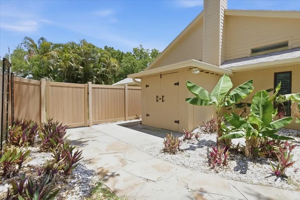 2716 Country Woods Lane Palm Harbor FL 34683