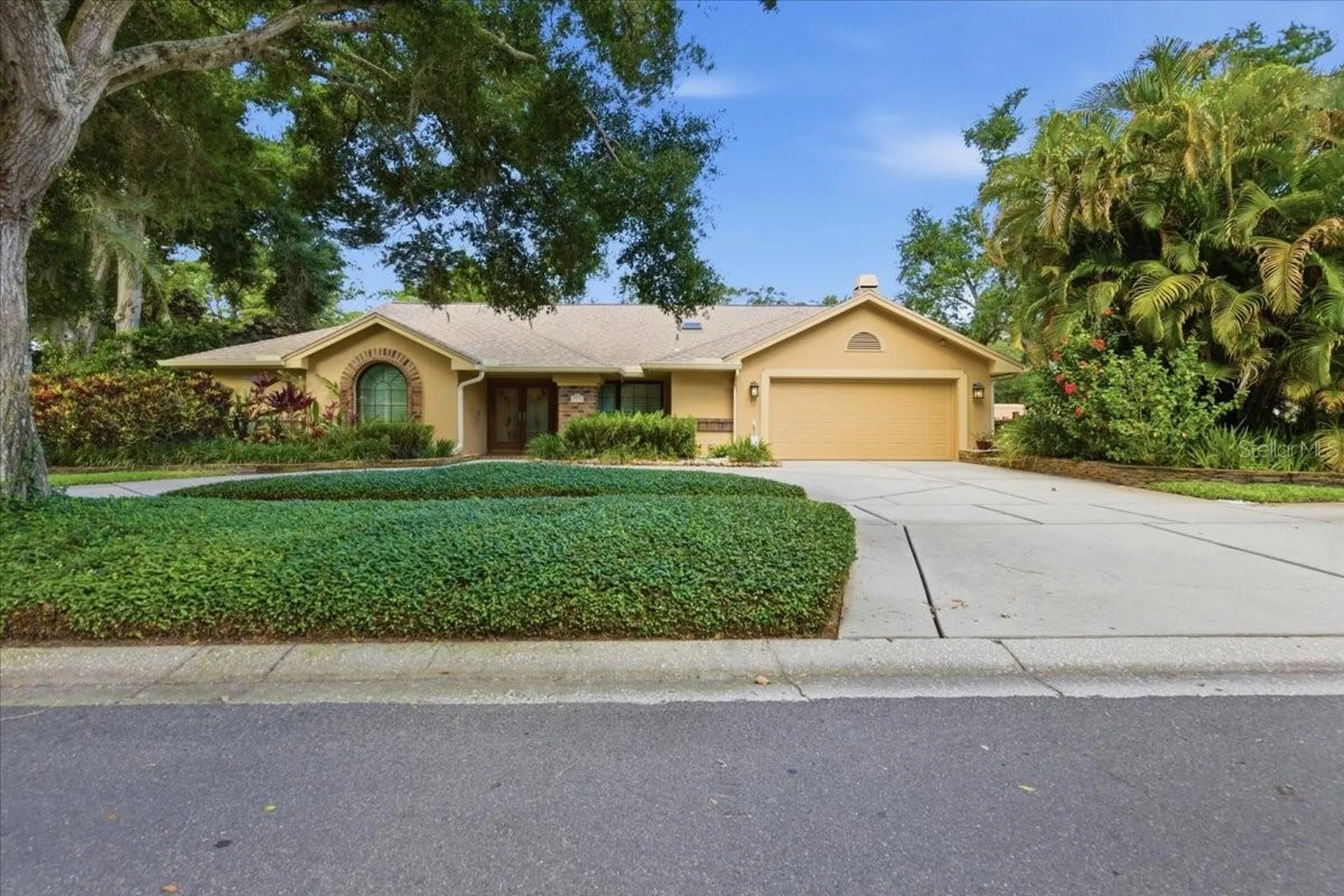 2716 Country Woods Lane Palm Harbor FL 34683