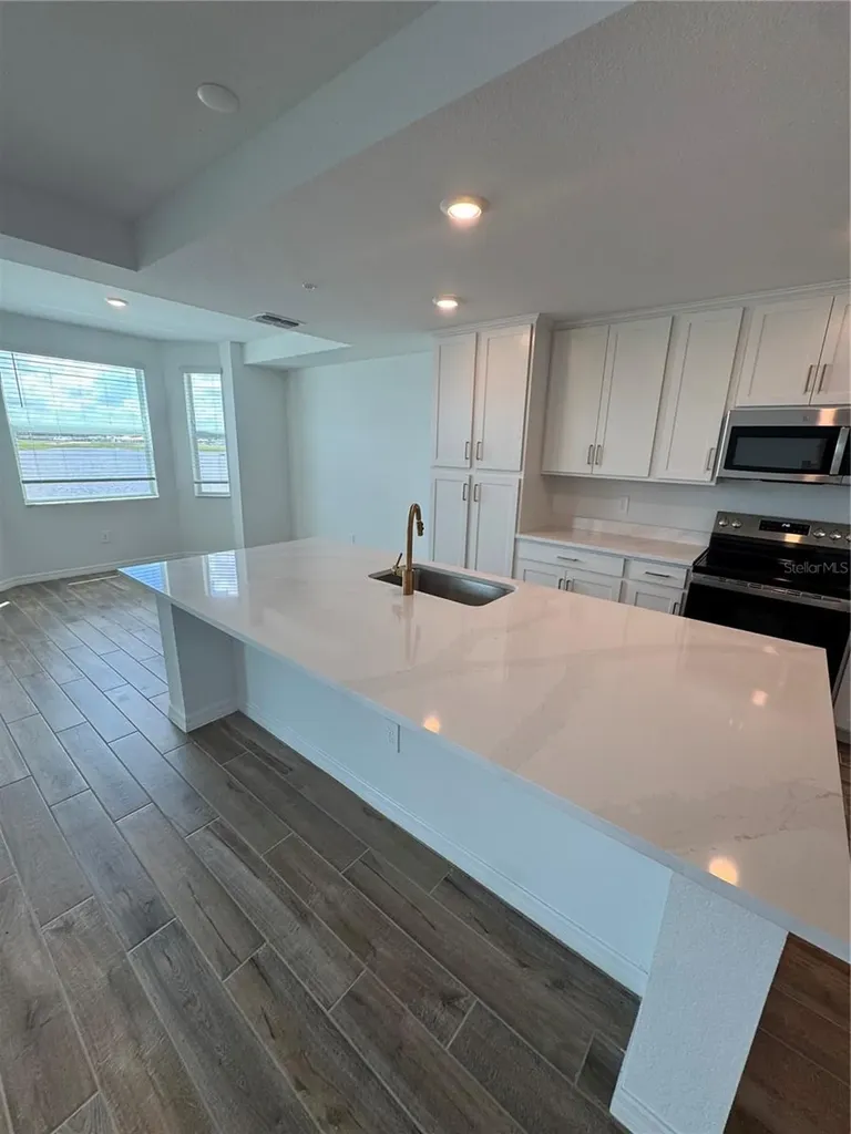 19116 Scallop Loop Bradenton FL 34211