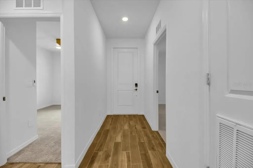 19116 Scallop Loop Bradenton FL 34211