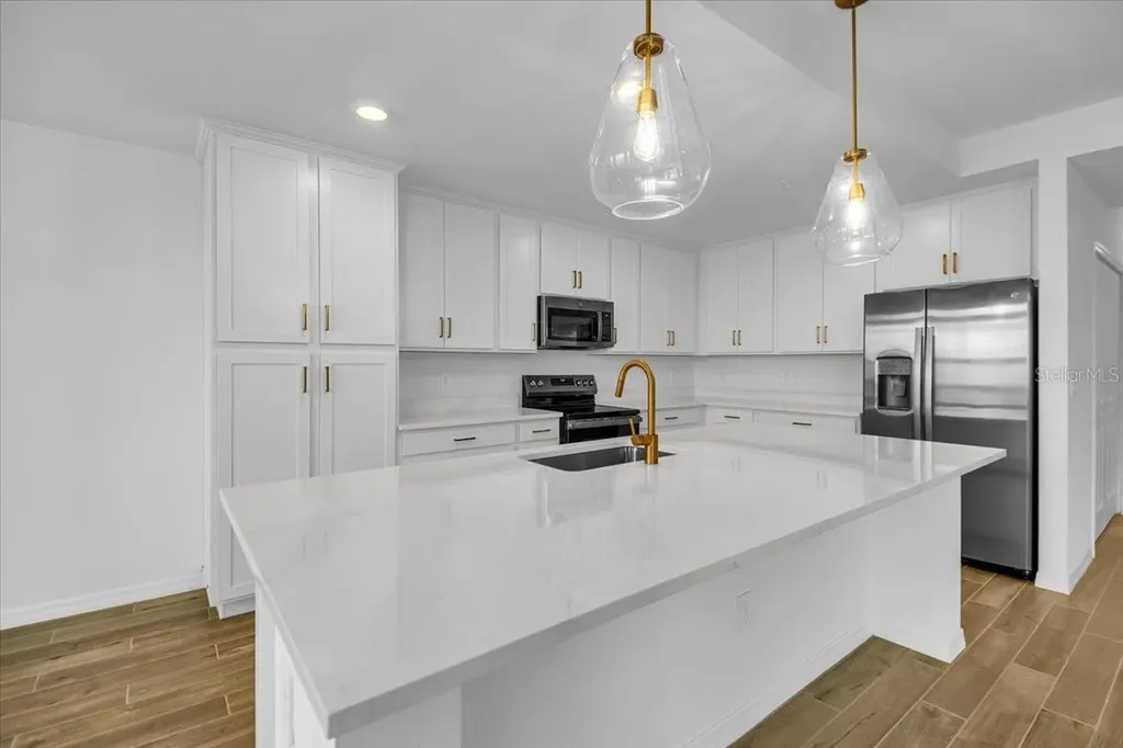 19116 Scallop Loop Bradenton FL 34211