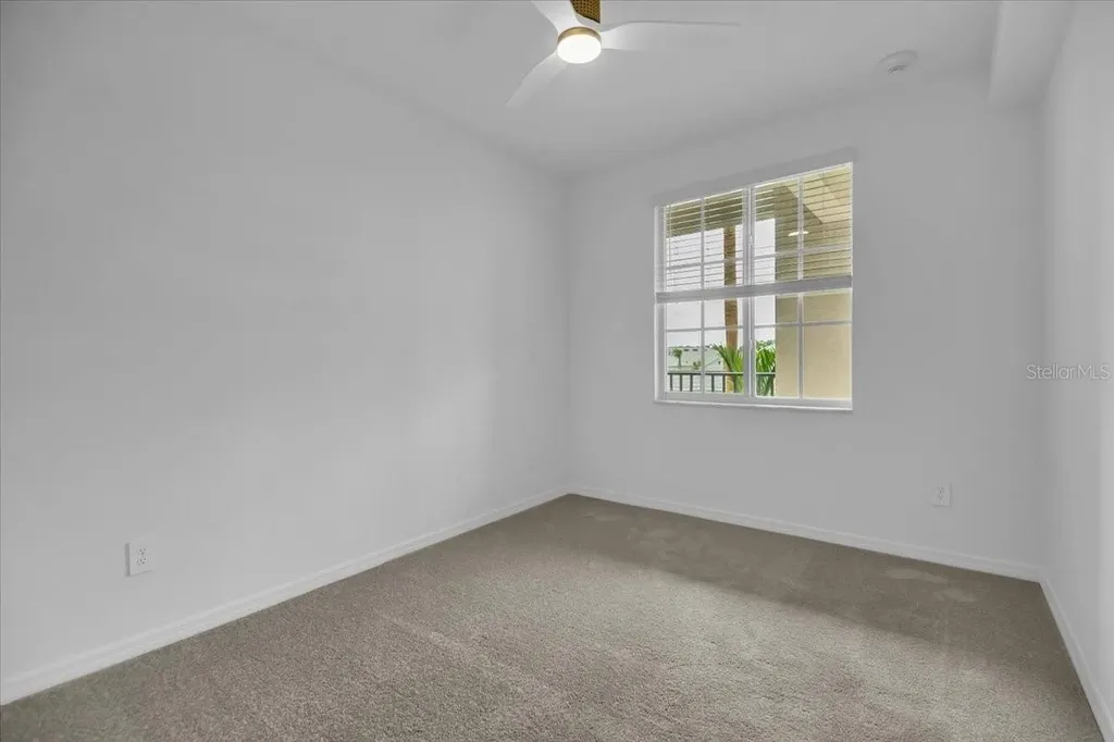 19116 Scallop Loop Bradenton FL 34211