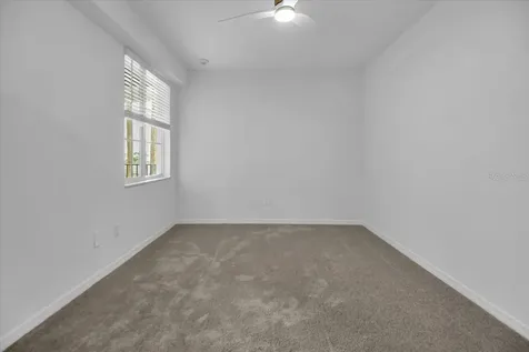 19116 Scallop Loop Bradenton FL 34211