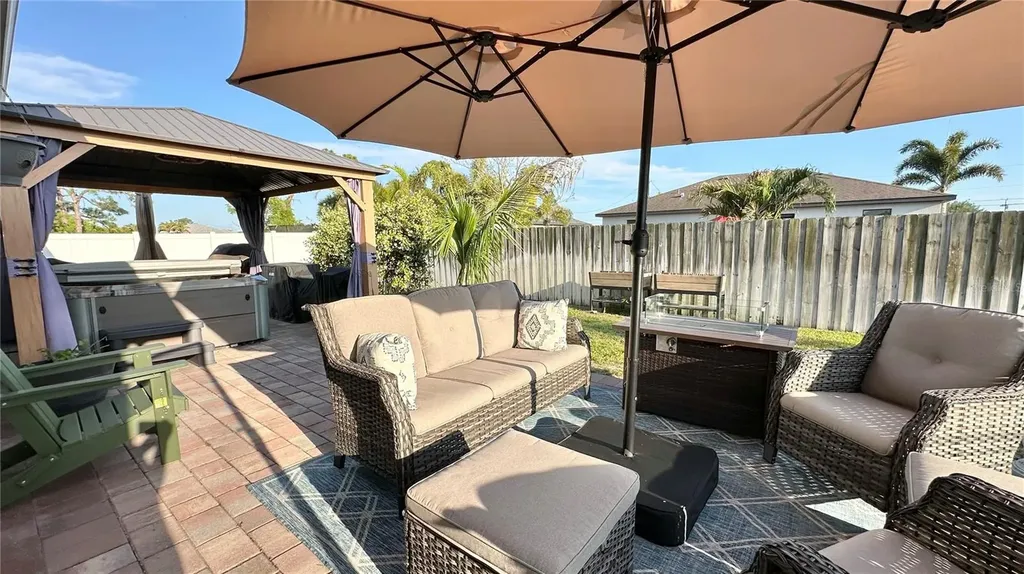 1708 NW 29th Terrace Cape Coral FL 33993