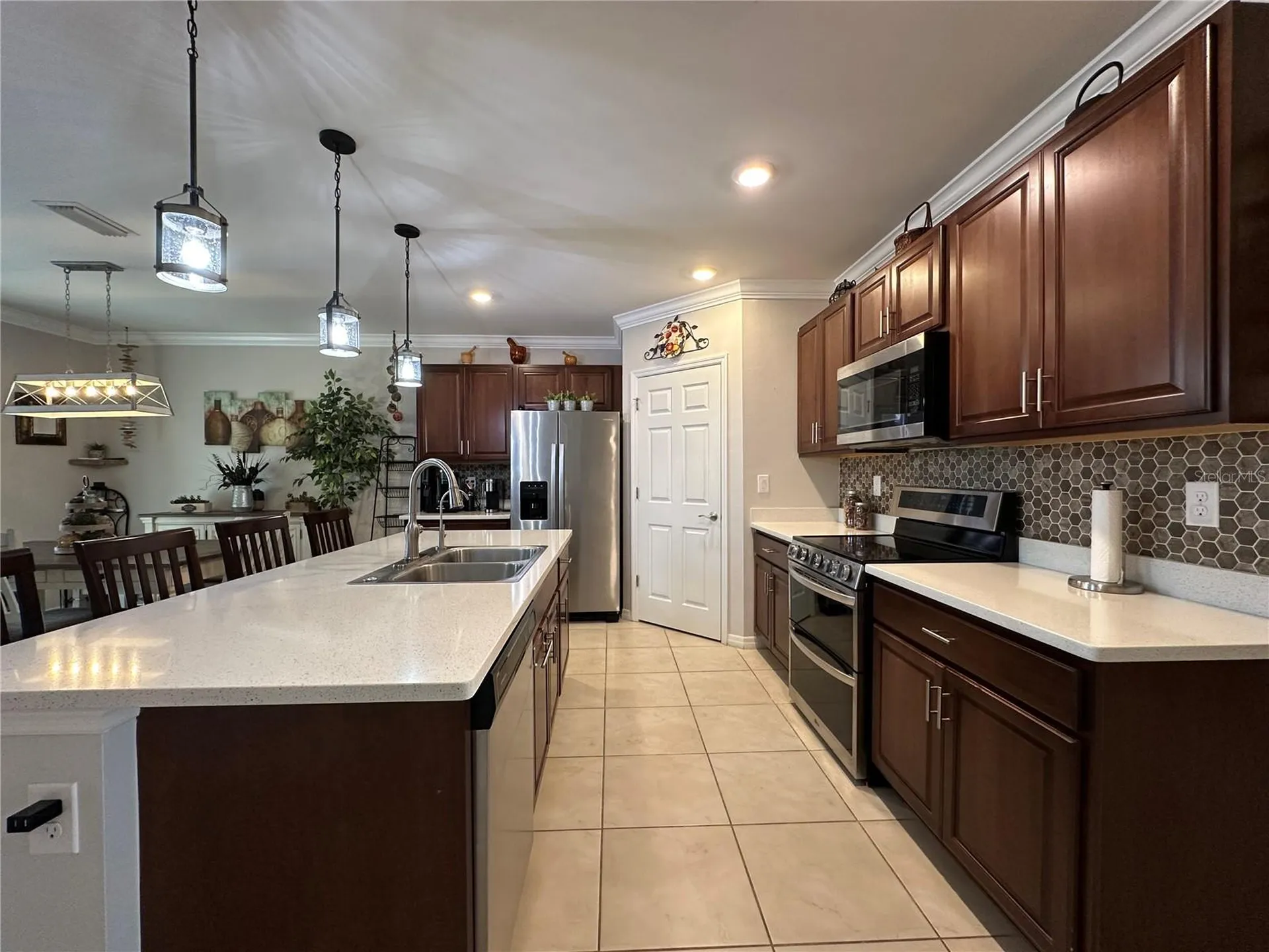 1708 NW 29th Terrace Cape Coral FL 33993