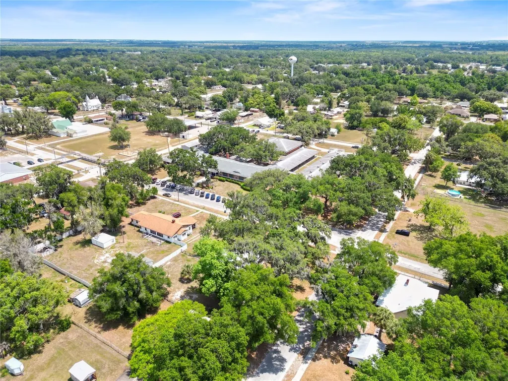 128 S Oak Avenue Fort Meade FL 33841