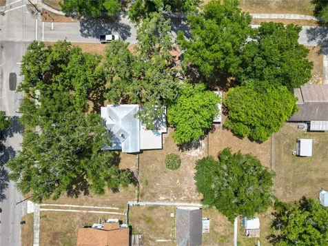 128 S Oak Avenue Fort Meade FL 33841