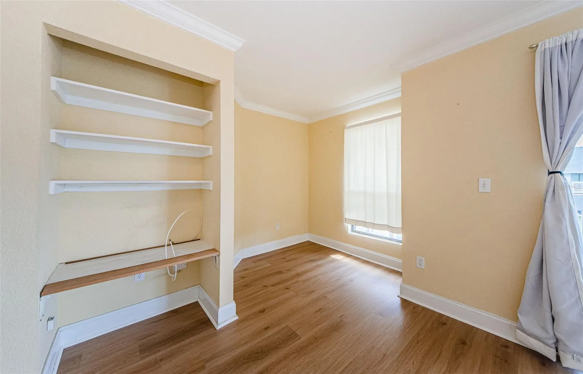 455 Alt 19 S Palm Harbor FL 34683
