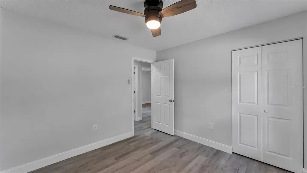 201 E Pine Street Davenport FL 33837