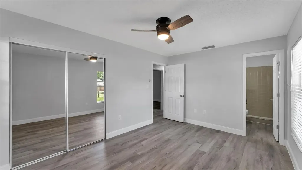 201 E Pine Street Davenport FL 33837