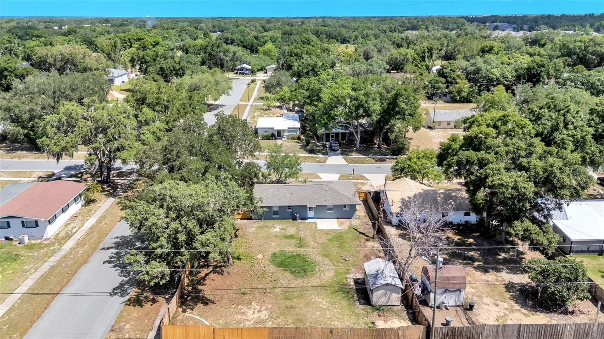 201 E Pine Street Davenport FL 33837