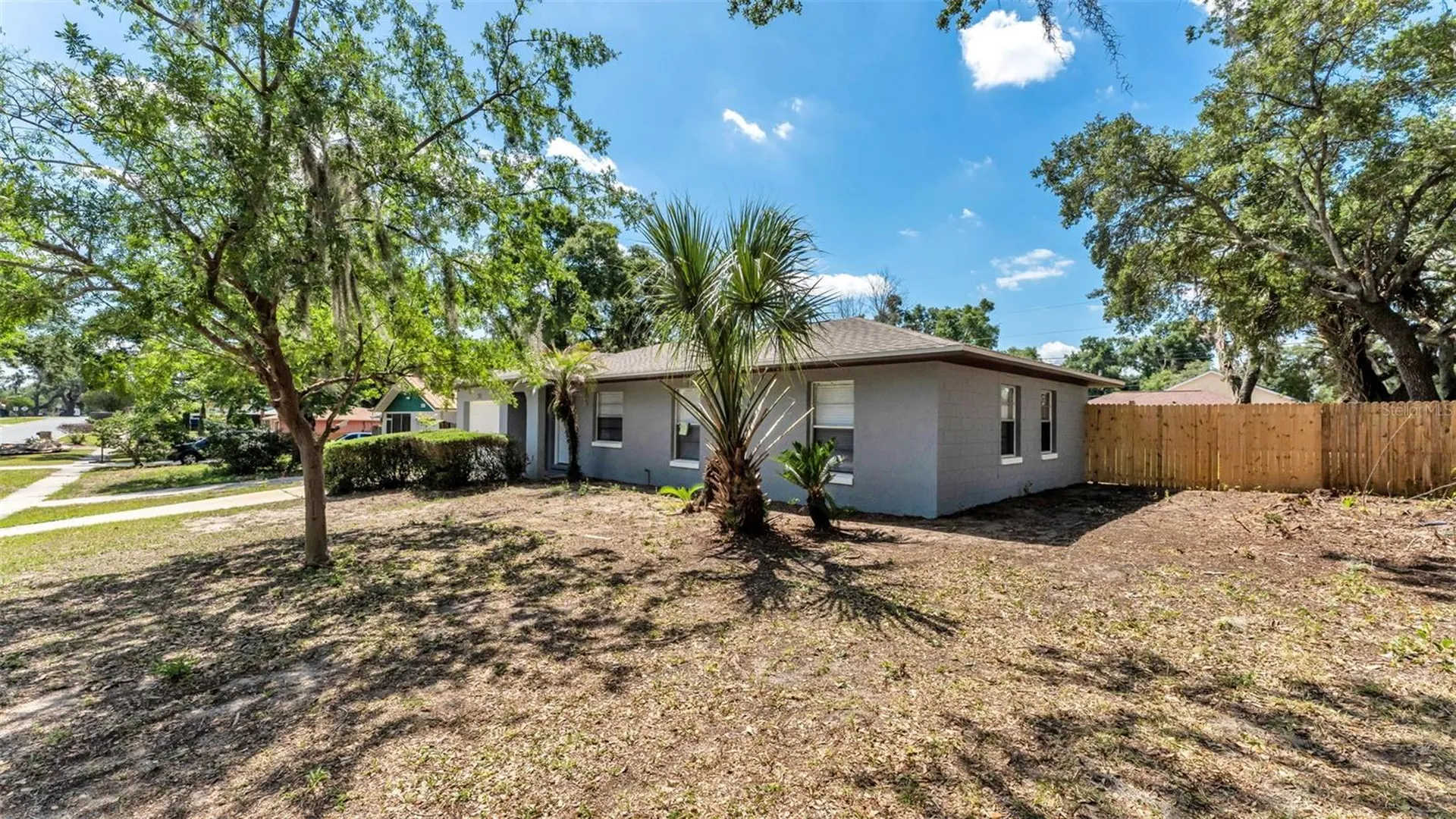 201 E Pine Street Davenport FL 33837