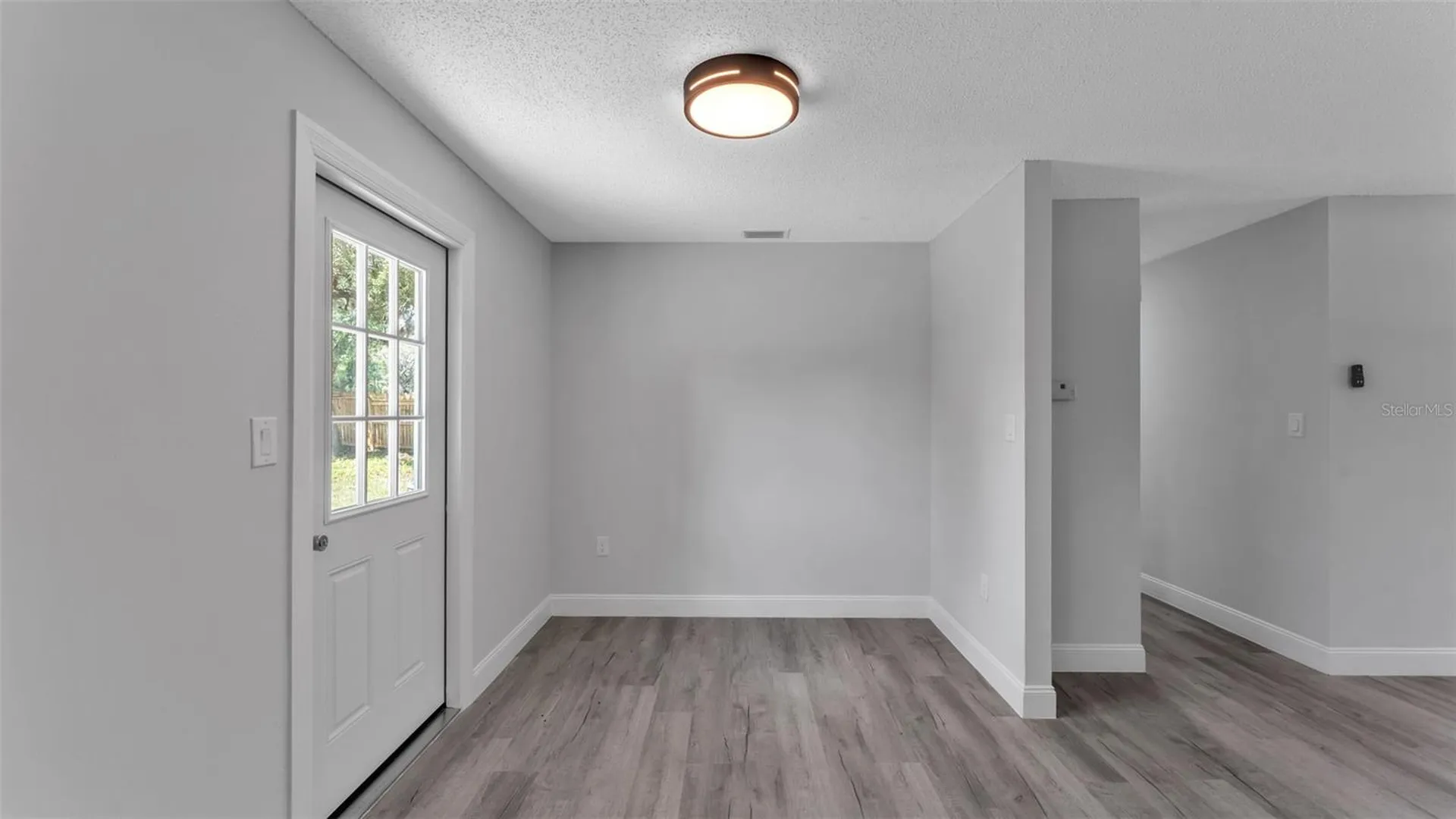 201 E Pine Street Davenport FL 33837