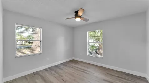 201 E Pine Street Davenport FL 33837