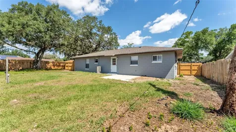 201 E Pine Street Davenport FL 33837